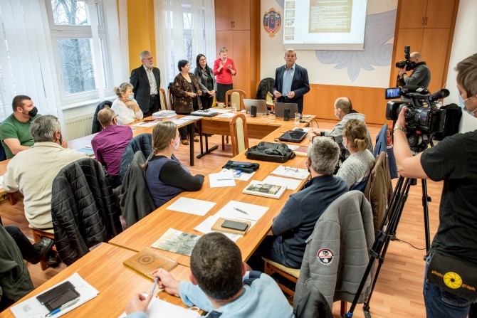 Jó gazdák lesznek a falu- és tanyagondnokok